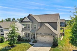 8925 Loch Glen