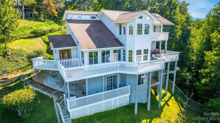 61 Magnolia-Drive