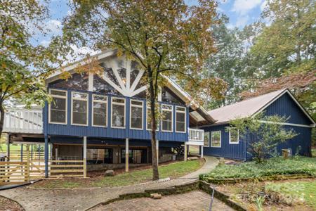 288 Marietta Road