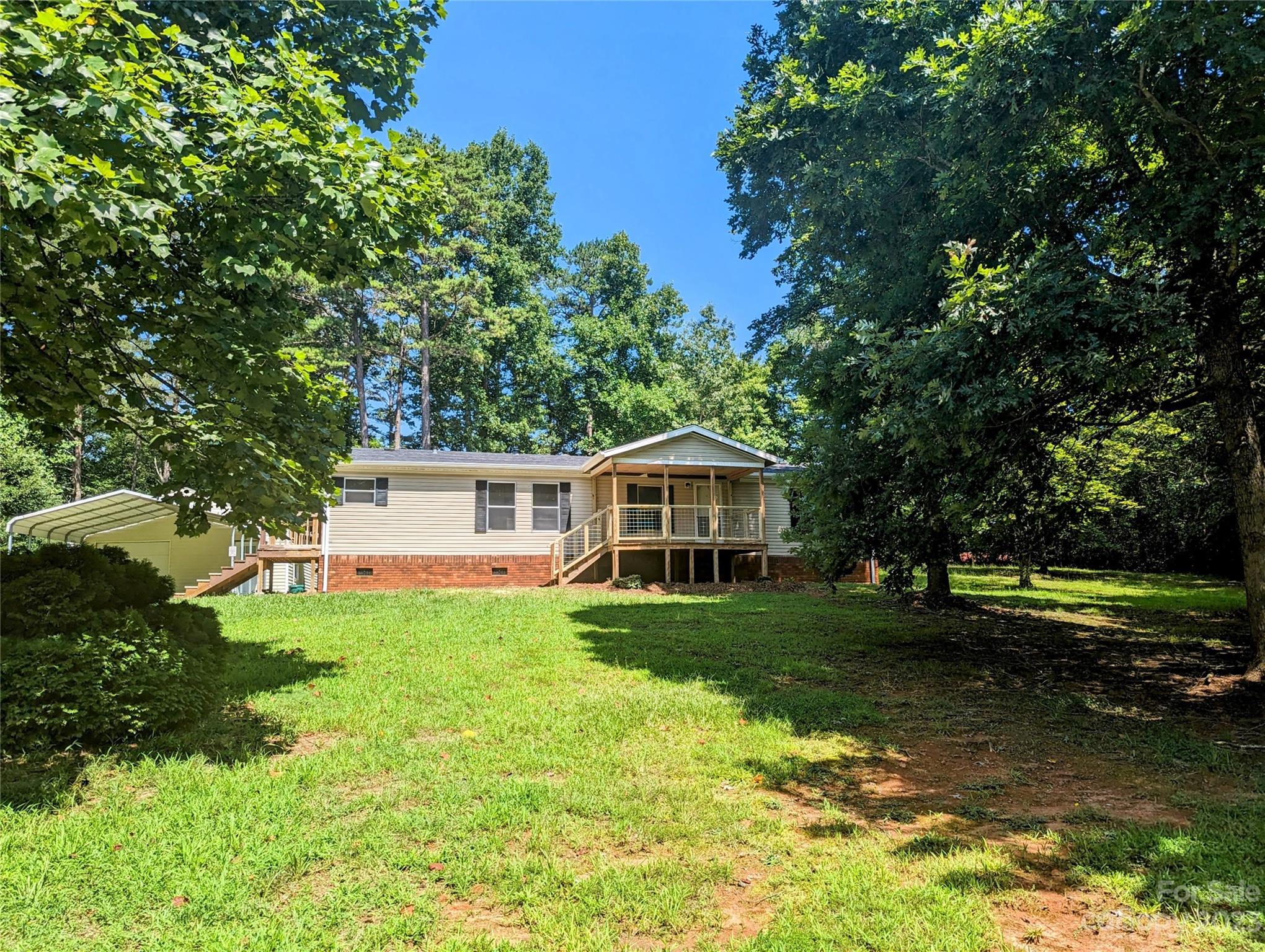 352 Dogwood Drive, Hickory, NC lhrmls01755270