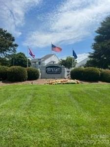 36 Hamiltons Harbor Drive