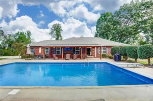 306 Woodland Glen Road