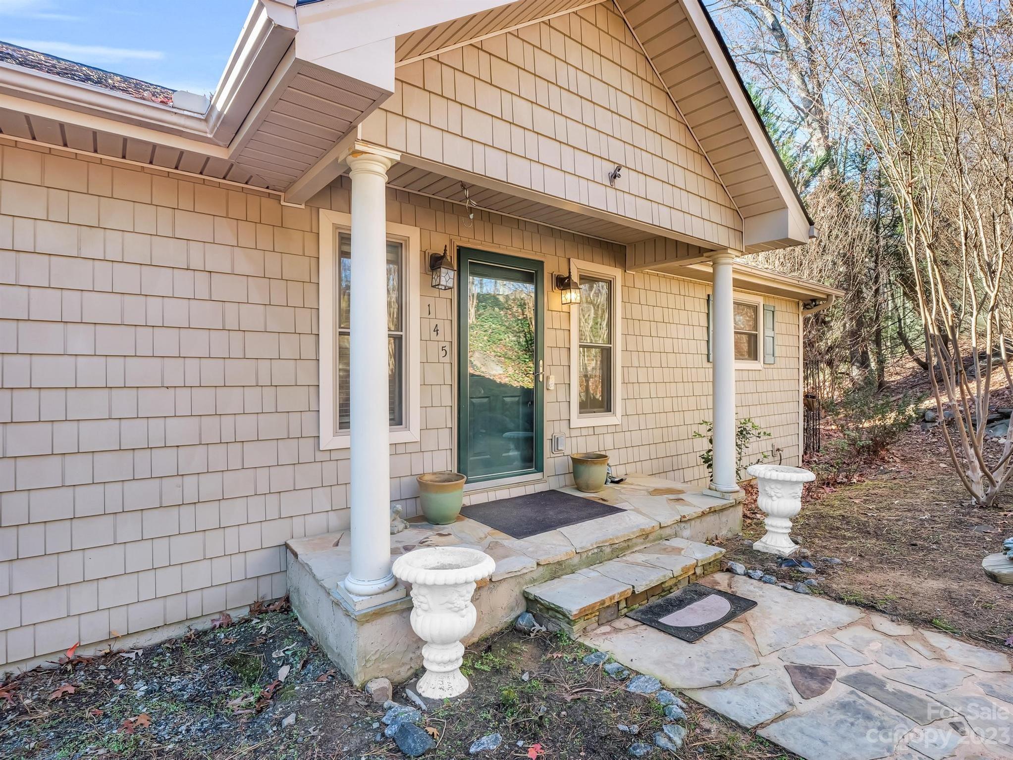 145 Treetops Lane, Lake Lure, NC lhrmls01941812