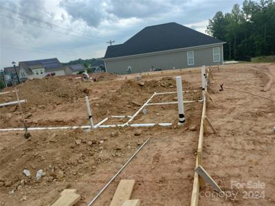 501 Tate Trail