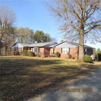 3882 Moore Lane