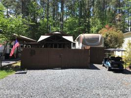 109 Landlubber Trail
