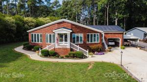 10994 Willow Oak
