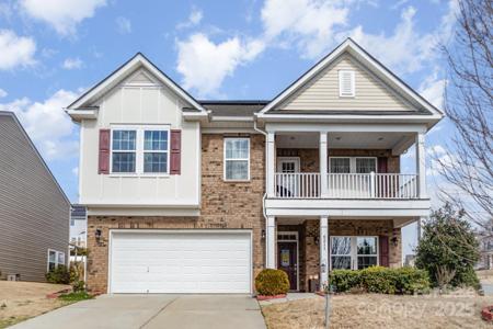 6211 Canyon Trail