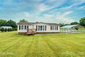 7713 River Bend