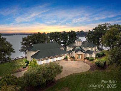 1890 Yacht Club Drive