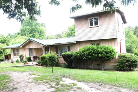 3105 Harmon Homestead