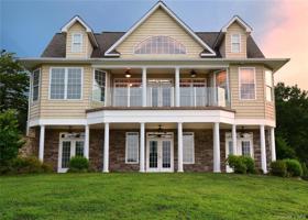 627 Birdie Lane