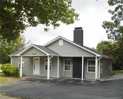 1028 Hickory Grove Road