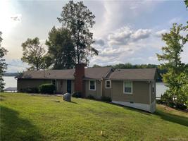 17922 Snug Harbor Road