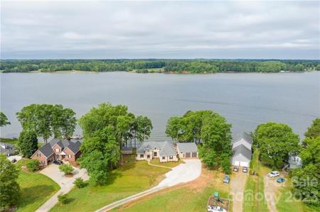 1713 Waterford Pointe Road