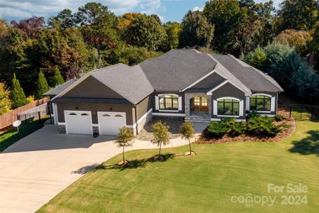 21040 Norman Shores Drive