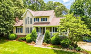 4660 Elmhurst NE