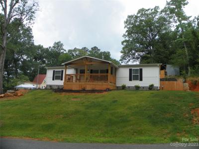 390 Lake Shore