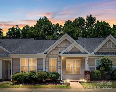 956 Olde Towne Way