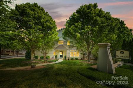 8547 Loxton Circle