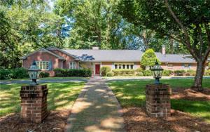 560 11th Ave Circle