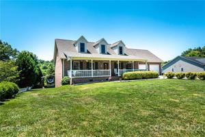 1499 Victorian Hills