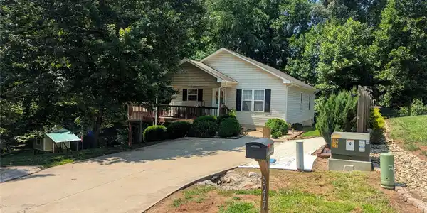 5077 Edney Court