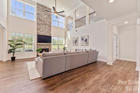 2409 Napa Terrace