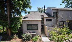 83 Ridgeport Road