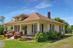112 Mountain View Street