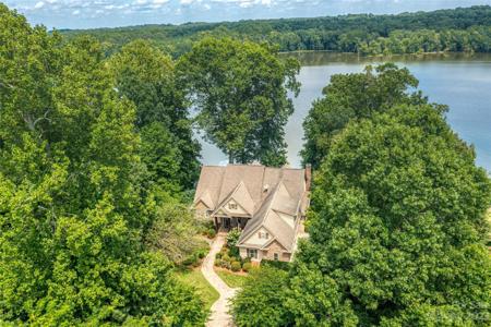 8484 Catawba Cove