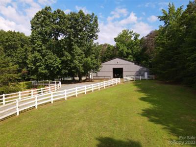 2354 Vineyard Road