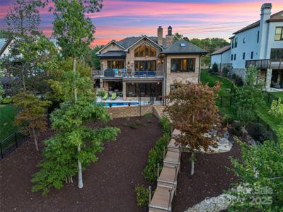 6032 Headlands Court