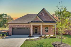 1045 Courtyard Lane