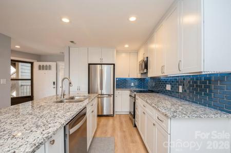 13822 Queens Harbor Road