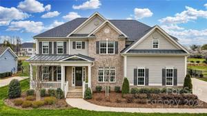 213 Seven Oaks