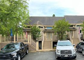 13942 Queens Harbor