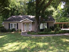 104 Crestview Drive