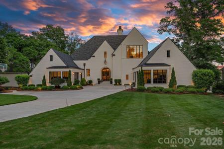 7861 Live Oaks Drive