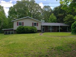 3456 38th Street Drive NE