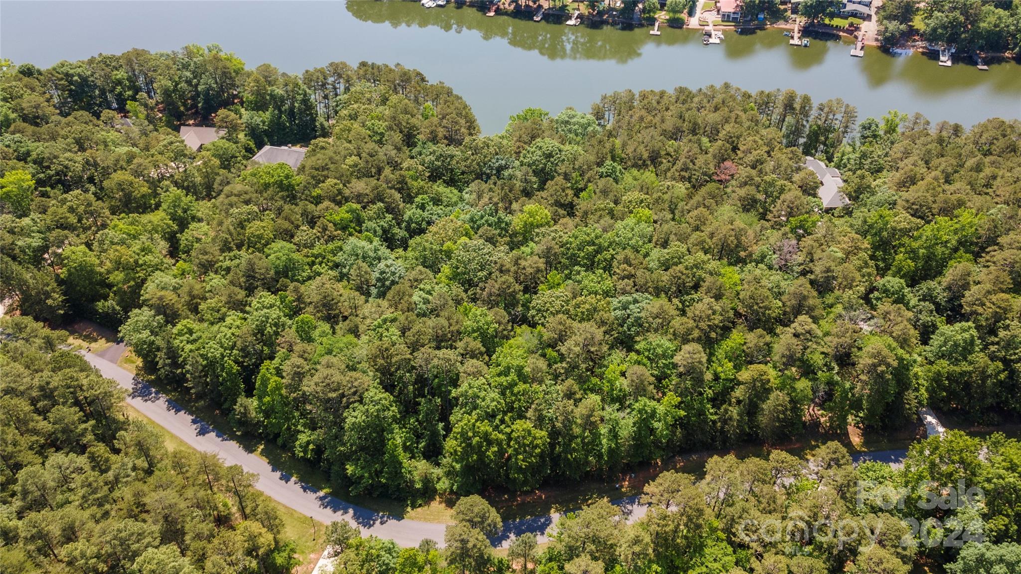 1026 Emerald Bay Drive, Salisbury, NC lhrmls02269137