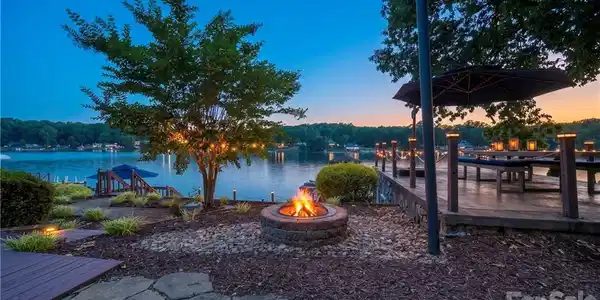 1332 Lake Drive 9 None