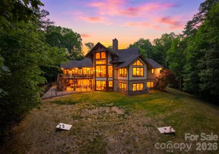 308 Riverwalk Drive