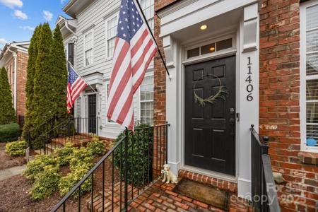 11406 Potters Row