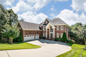 420 Danbury Lane