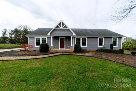 115 Lakewood Drive