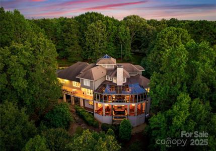 10310 Wildlife Road