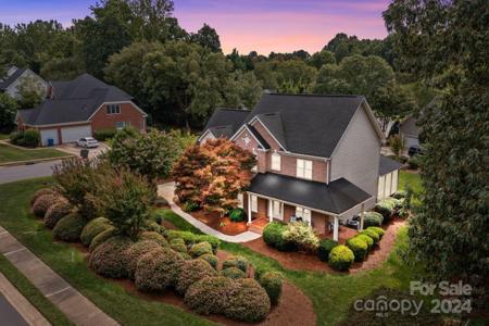 219 Fernbrook Drive