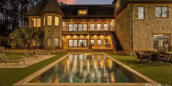 135 Stillwater Road