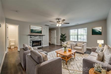 1417 Swaying Branch Lane